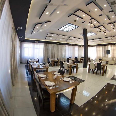 Astola Hotel บากู ภายนอก รูปภาพ