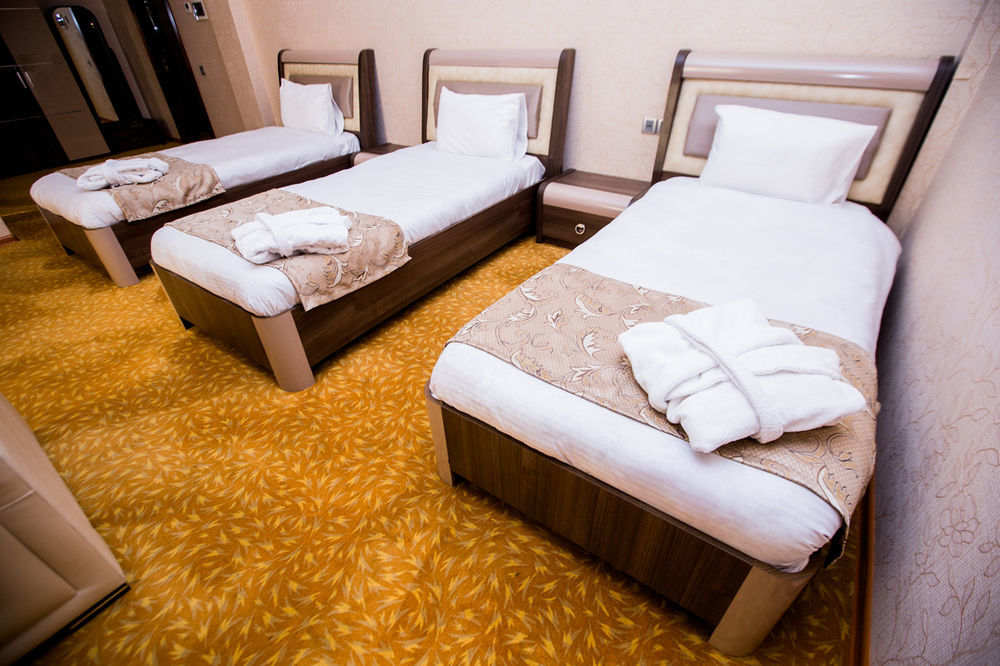 Astola Hotel บากู ภายนอก รูปภาพ